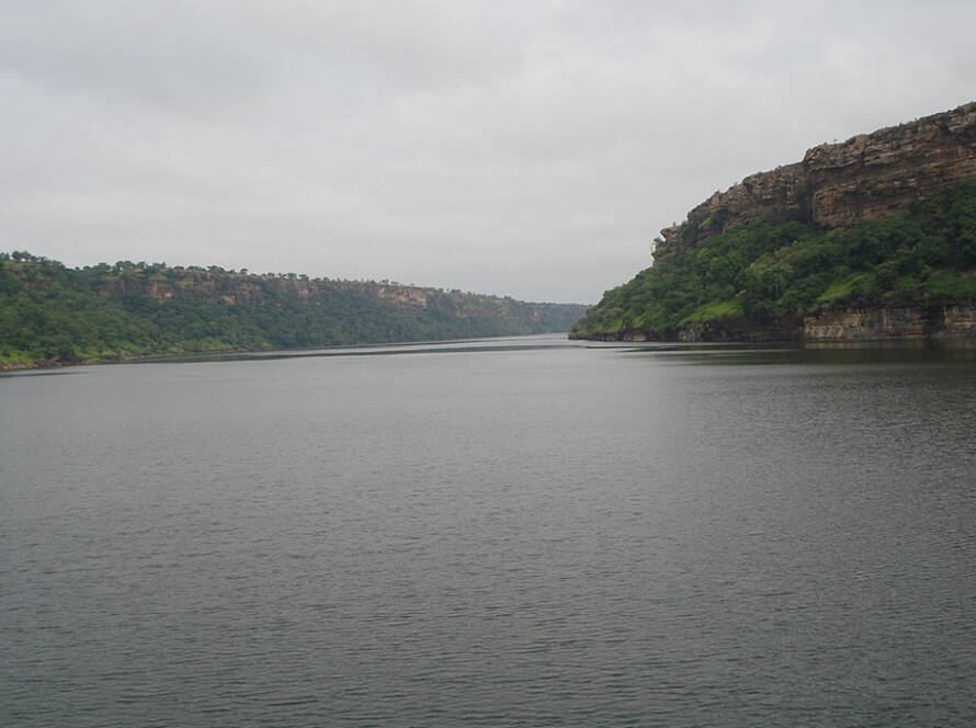 Gandhisagar Leopard and Vulture Safari