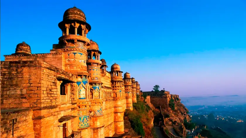Best places to visit in Madhya Pradesh, showcasing its rich cultural heritage.